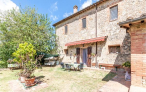 Awesome home in Monteroni d'Arbia with WiFi and 2 Bedrooms